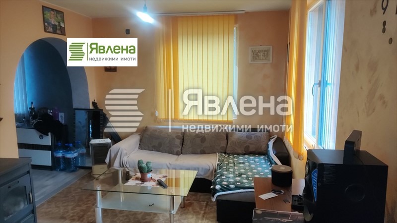 Продава КЪЩА, с. Студена, област Перник, снимка 2 - Къщи - 49364982