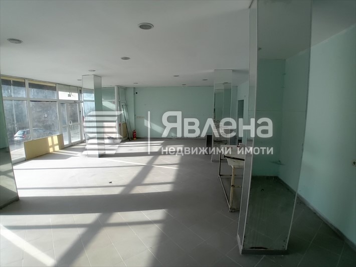 Продава МАГАЗИН, гр. Смолян, в.з. Смолян, снимка 2 - Магазини - 54934011
