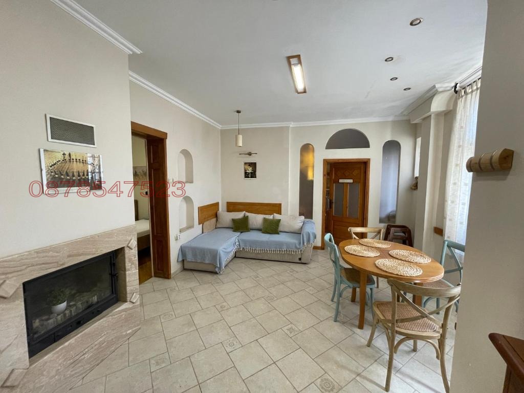 Продава 4-СТАЕН, гр. София, Център, снимка 3 - Апартаменти - 54030684