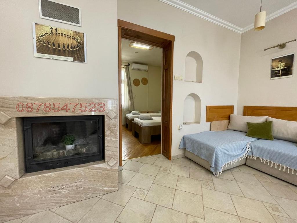 Продава 4-СТАЕН, гр. София, Център, снимка 5 - Апартаменти - 54030684