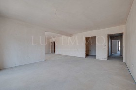 ������� 4-����� | Imot.bg � ����� ������ 12