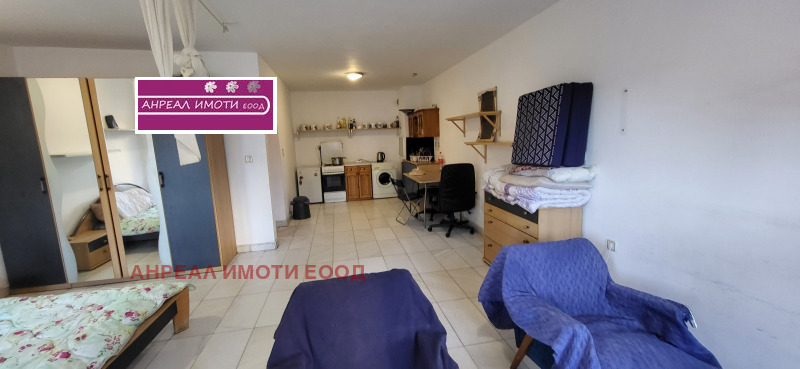 En venta  1 dormitorio Sofia , Tsentar , 69 metros cuadrados | 23675205