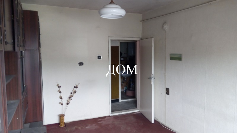 En venta  1 dormitorio Shumen , 5-ti polk , 55 metros cuadrados | 84589063