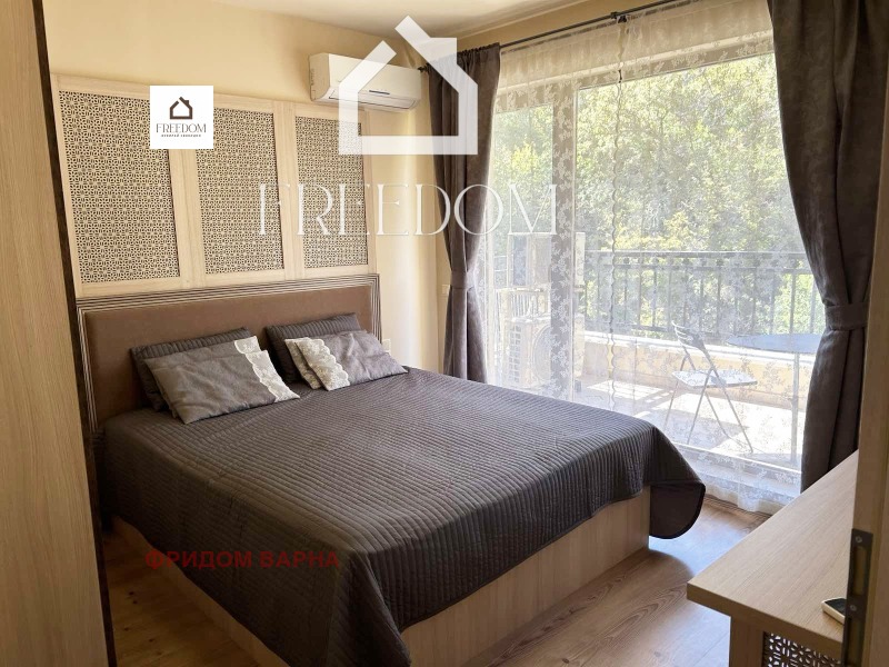 À venda  1 quarto Varna , k.k. Zlatni piasaci , 60 m² | 83216072 - imagem [4]