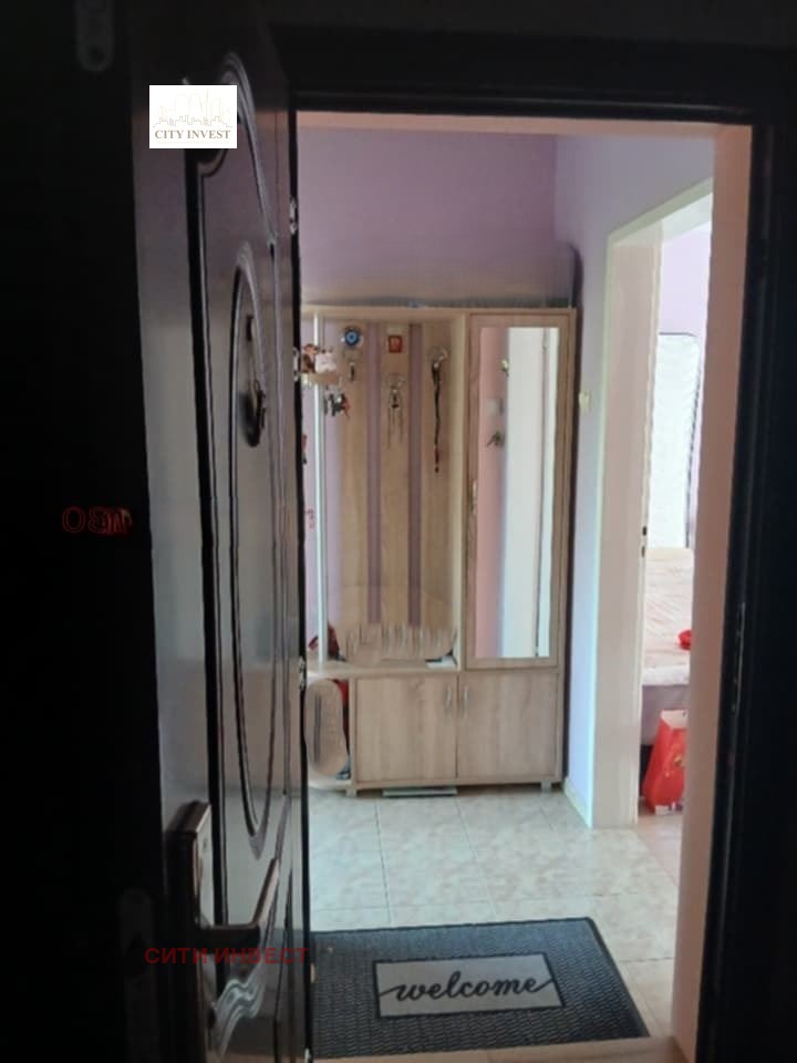 Продава 2-СТАЕН, гр. Бургас, Възраждане, снимка 2 - Апартаменти - 55833107