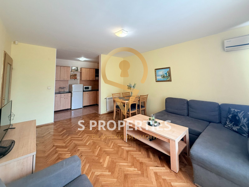 Eladó  2 hálószobás Varna , m-t Saltanat , 121 négyzetméter | 43095747