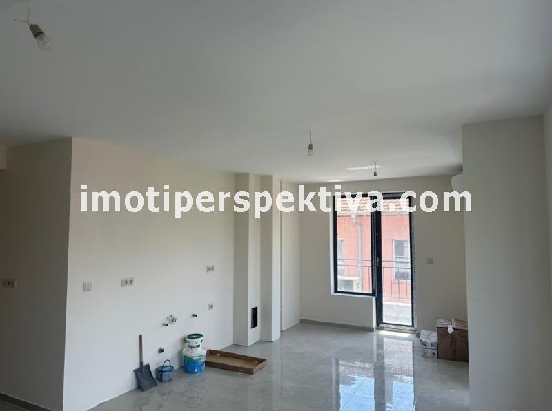 Na sprzedaż  3+ sypialni Plowdiw , Centar , 115 mkw | 42949302 - obraz [2]