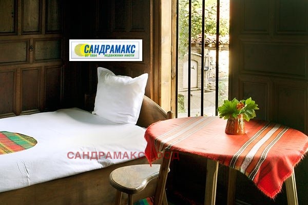 Продава КЪЩА, с. Жеравна, област Сливен, снимка 3 - Къщи - 41311687