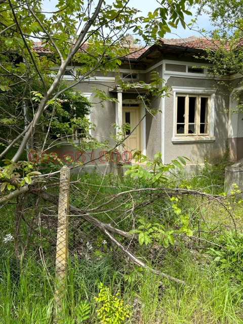 Продава КЪЩА, с. Росица, област Добрич, снимка 2 - Къщи - 52783879