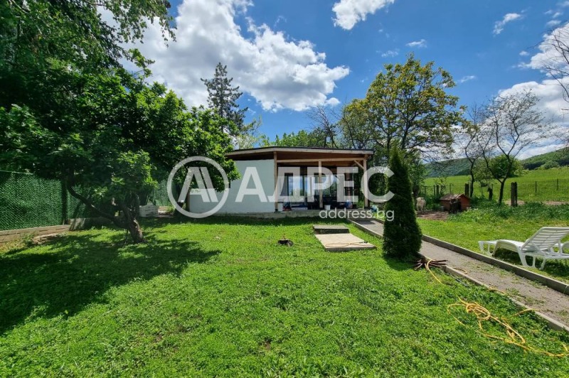 Продава  Къща град София , с. Кокаляне , 813 кв.м | 65919931