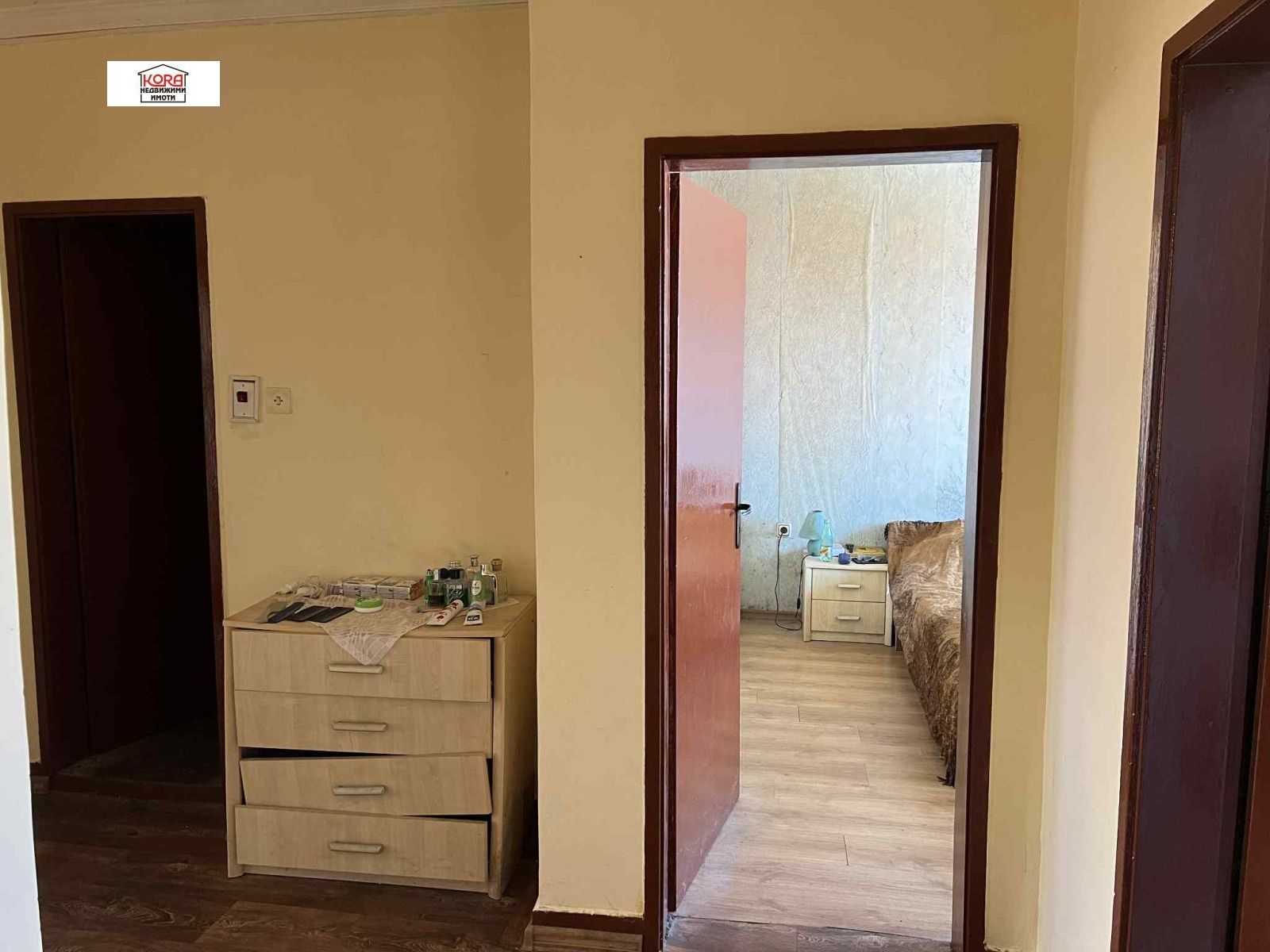 Продава 3-СТАЕН, гр. Плевен, 9-ти квартал, снимка 3 - Апартаменти - 53769528