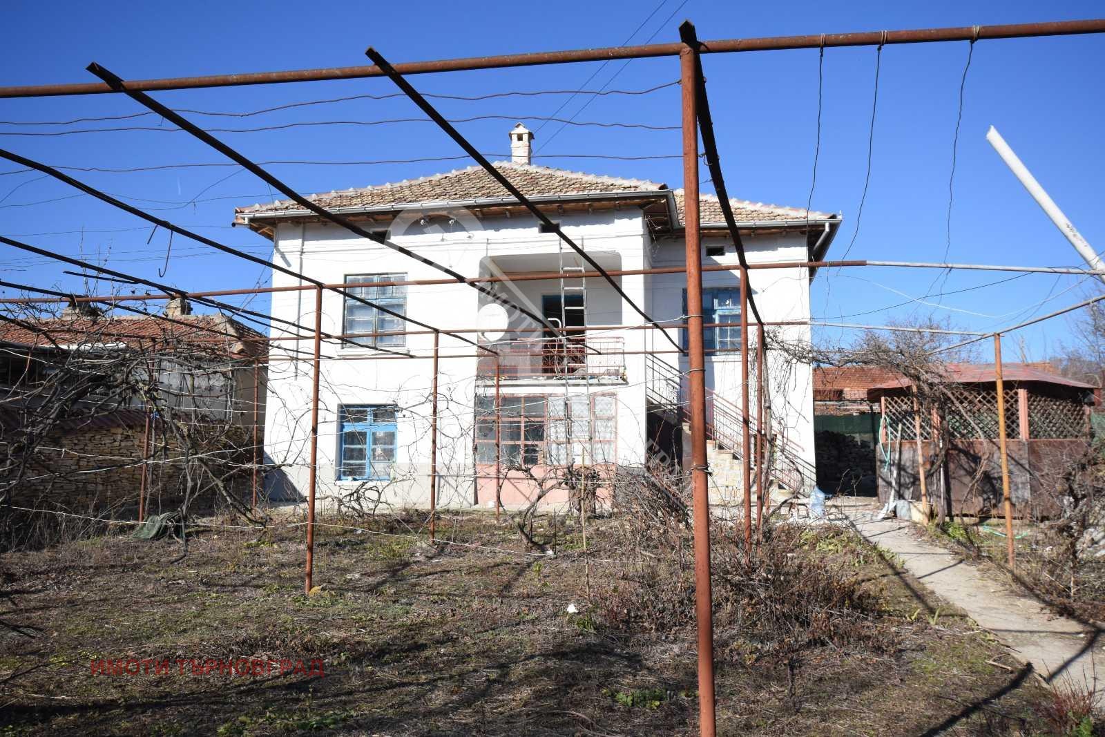 Продава КЪЩА, с. Долна Липница, област Велико Търново, снимка 2 - Къщи - 44726649