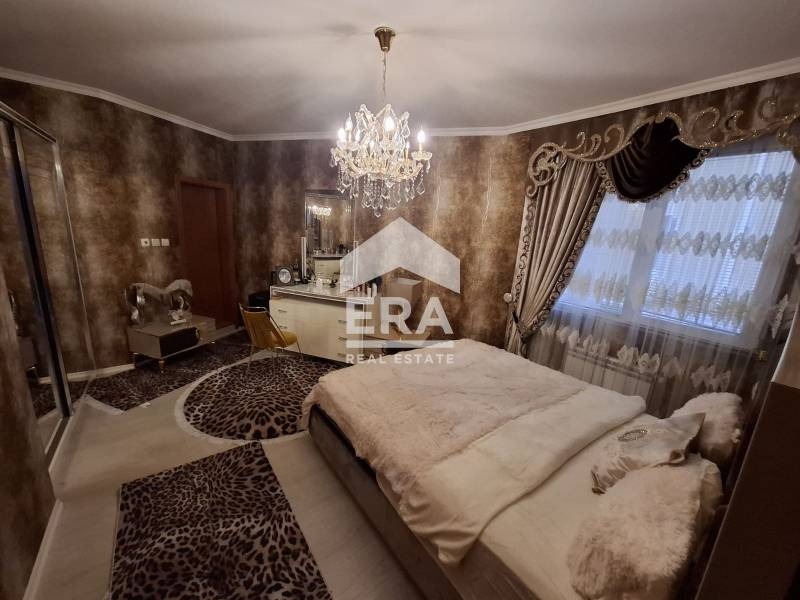 Na prodej  2 ložnice Sofia , Svoboda , 165 m2 | 55348593 - obraz [7]