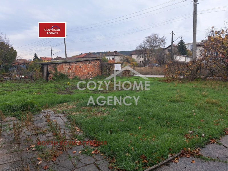 Продава КЪЩА, гр. Сливница, област София област, снимка 13 - Къщи - 51243672