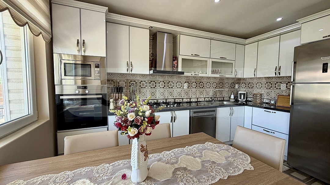 Продава КЪЩА, гр. Дулово, област Силистра, снимка 16 - Къщи - 54678669