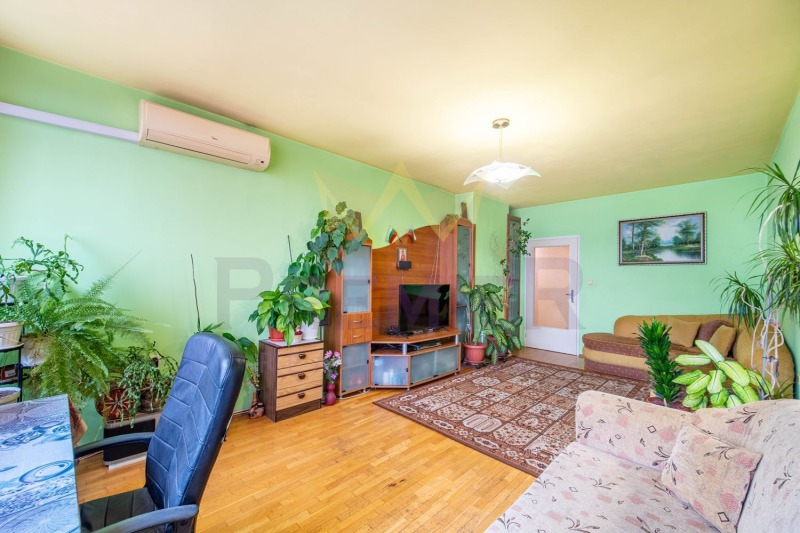 Продава  Мезонет, град Варна, Център •  260 000 EUR • ID 59298341 — holmes.bg - [1] 