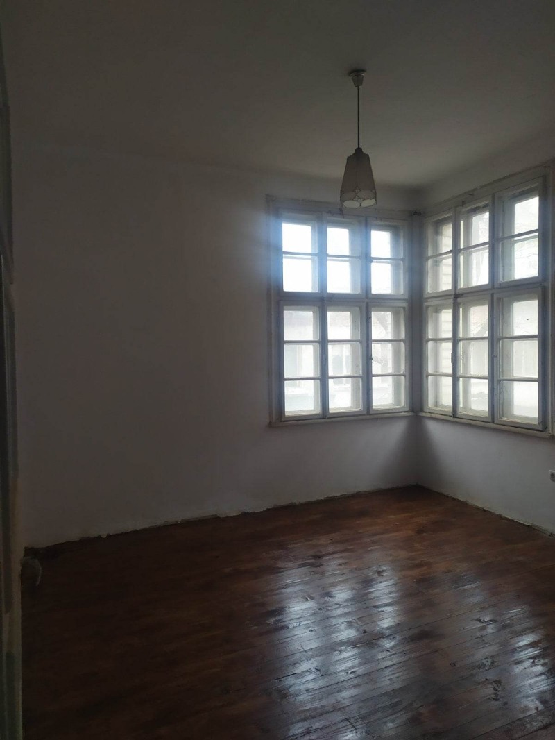 Продава  Етаж от къща област Пазарджик , гр. Велинград , 136 кв.м | 27168241 - изображение [6]