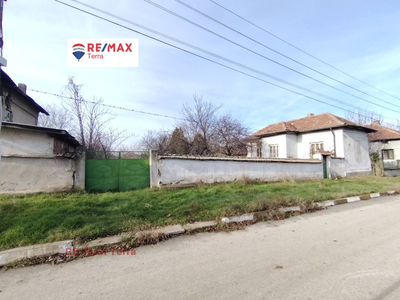 Продава КЪЩА, гр. Пордим, област Плевен, снимка 3 - Къщи - 52874768