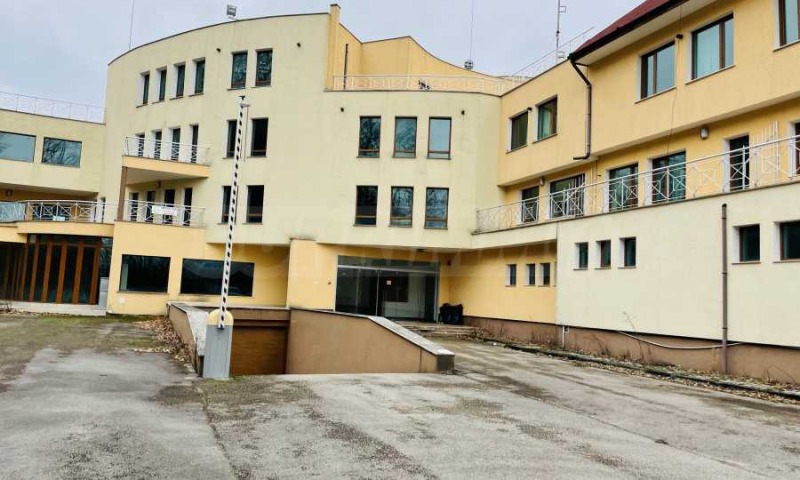 Til salg  Hotel region Gabrovo , Sevlievo , 5000 kvm | 52792028 - billede [7]