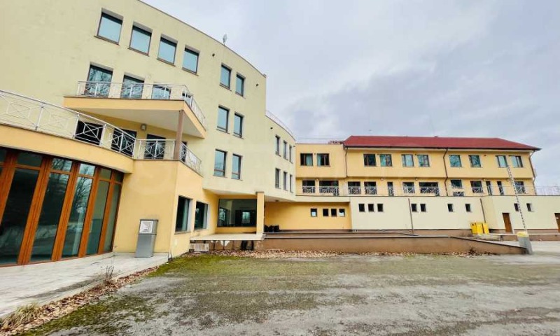 Til salg  Hotel region Gabrovo , Sevlievo , 5000 kvm | 52792028 - billede [5]