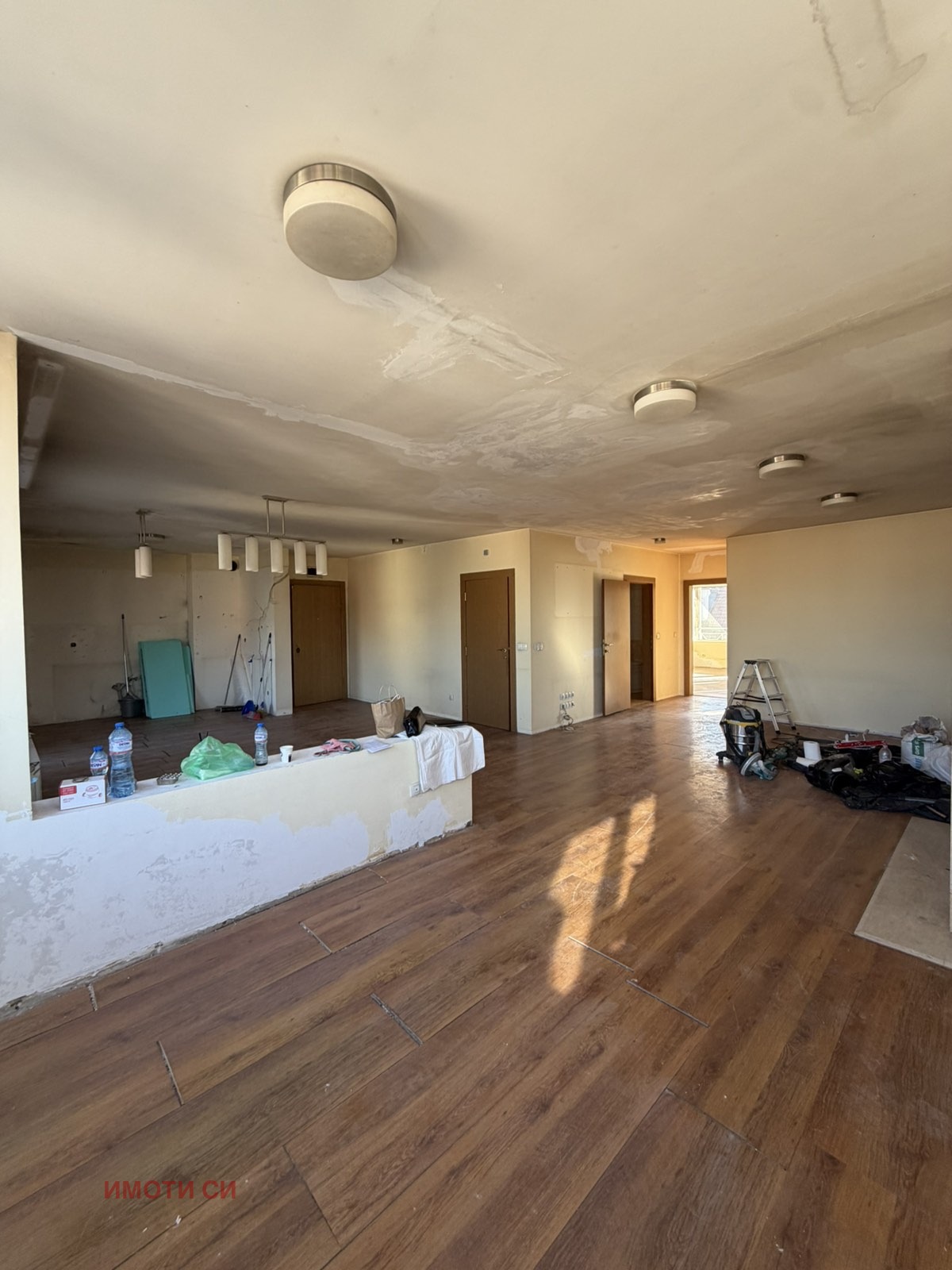 Продава 3-СТАЕН, гр. София, Лагера, снимка 3 - Апартаменти - 56373072