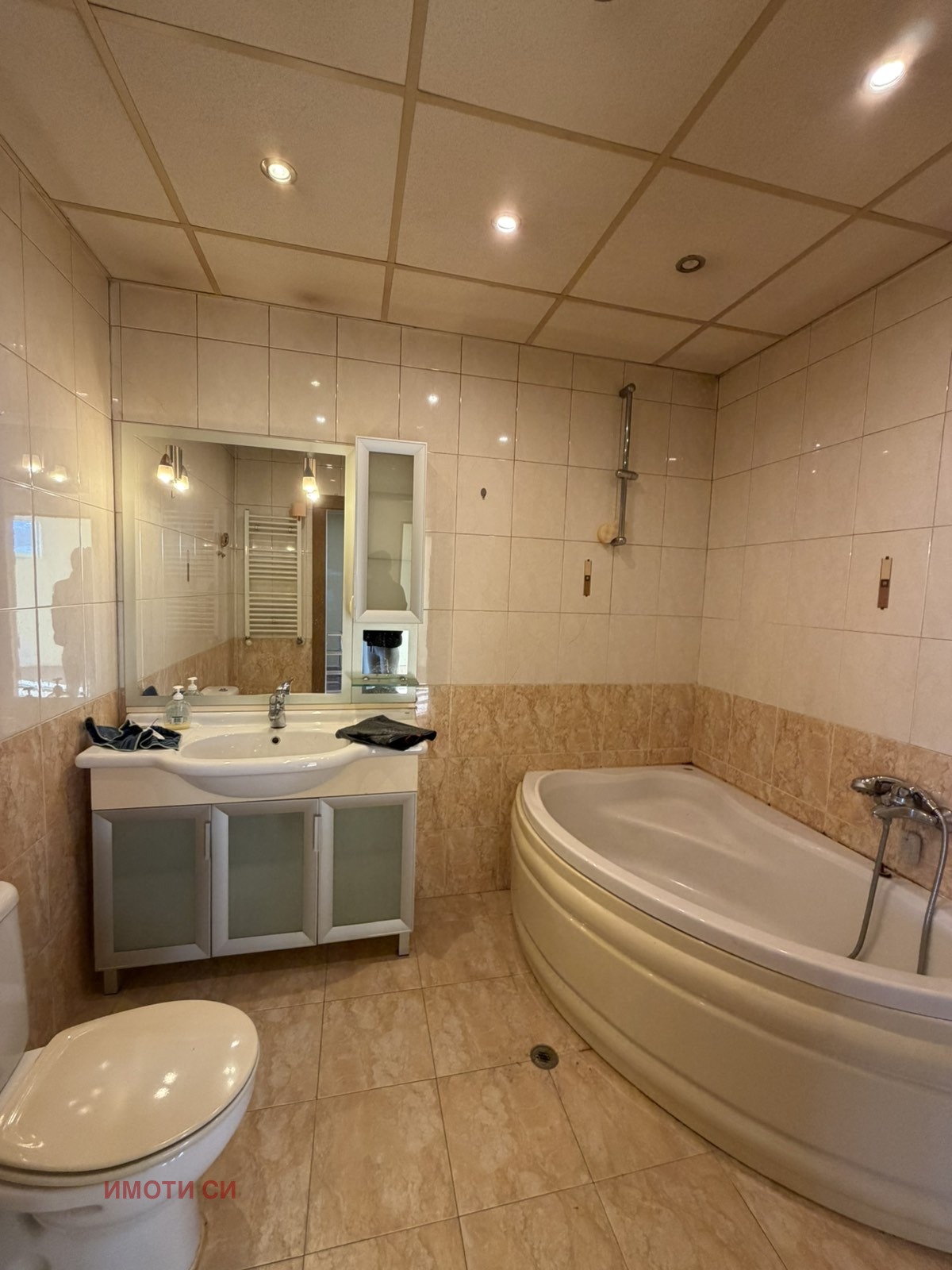 Продава 3-СТАЕН, гр. София, Лагера, снимка 8 - Апартаменти - 56373072