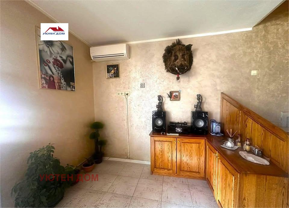 Продава МЕЗОНЕТ, гр. Шумен, Дивизионна болница, снимка 2 - Апартаменти - 53872395