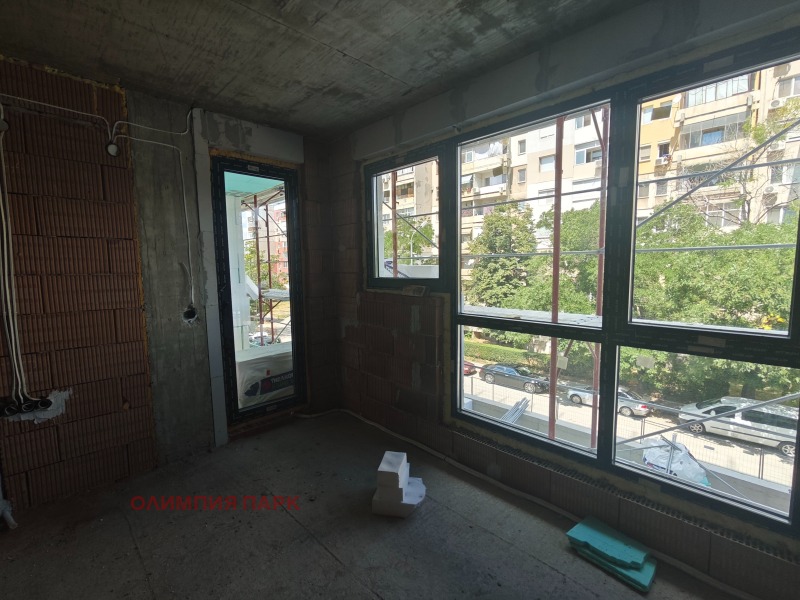 À venda  1 quarto Plovdiv , Trakiia , 74 m² | 41255470 - imagem [3]