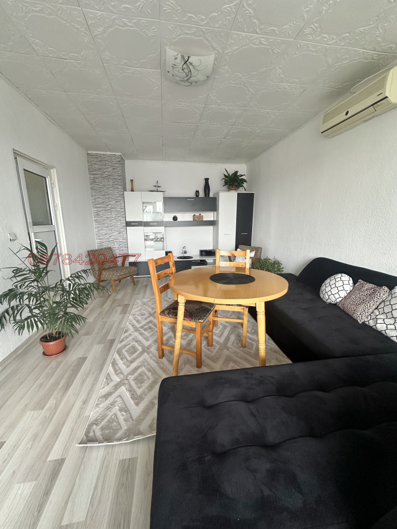 Na prodej  2 ložnice Targovište , Zapad 3 , 76 m2 | 47354618 - obraz [12]