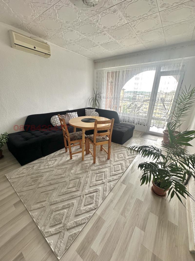 Na prodej  2 ložnice Targovište , Zapad 3 , 76 m2 | 47354618 - obraz [10]