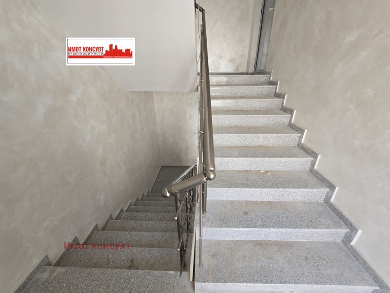 Продава  4-стаен град Пловдив , Остромила , 200 кв.м | 88220836 - изображение [6]