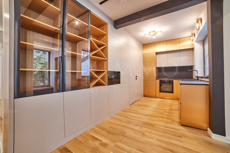 Myytävänä  Talo Sofia , Tsentar , 128 neliömetriä | 35376312 - kuva [6]