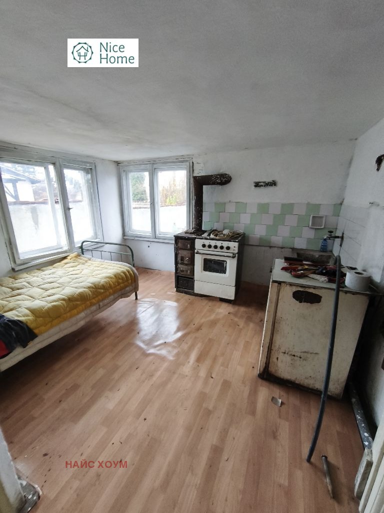 Продава КЪЩА, с. Рударци, област Перник, снимка 9 - Къщи - 52474950