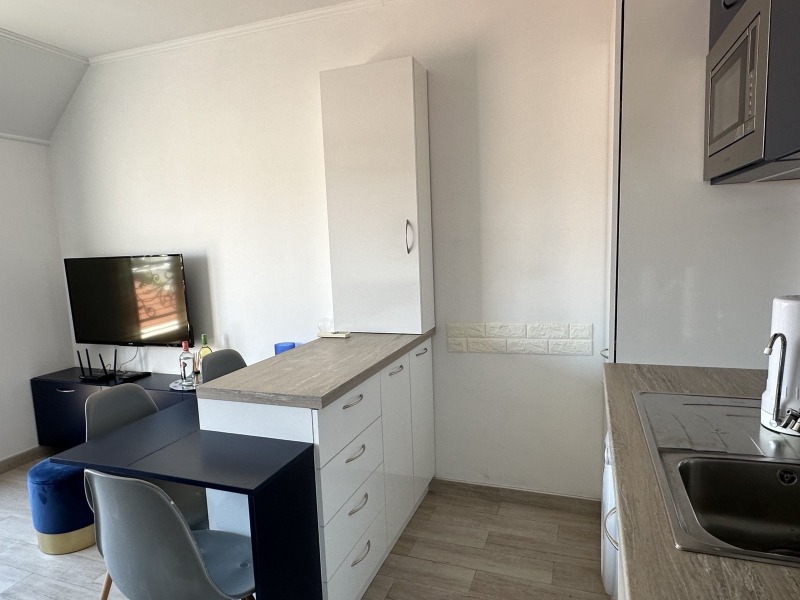 Продава  3-стаен град Пловдив , Младежки Хълм , 89 кв.м | 92767523 - изображение [3]
