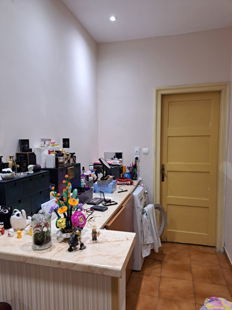 Продава 3-СТАЕН, гр. София, Център, снимка 6 - Апартаменти - 52627437