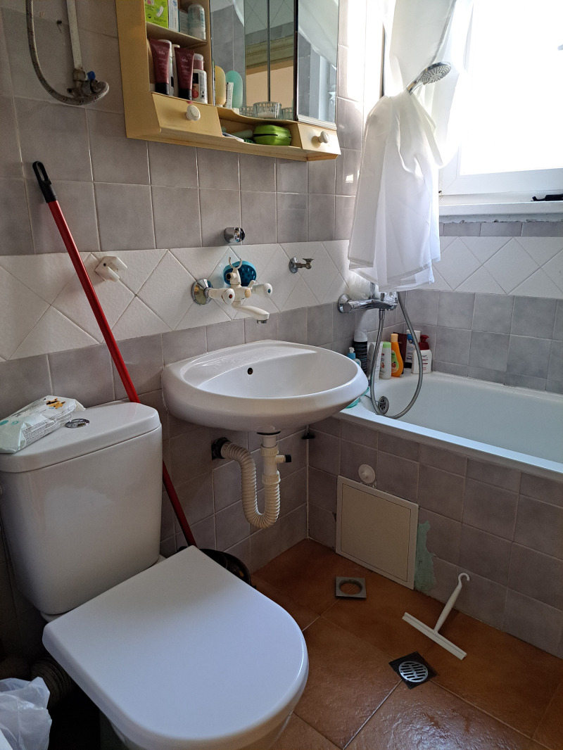 Продава 3-СТАЕН, гр. София, Център, снимка 8 - Апартаменти - 52627437