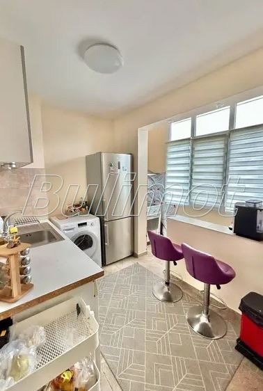 Zu verkaufen  3 Schlafzimmer Warna , Lewski 1 , 80 qm | 23769397