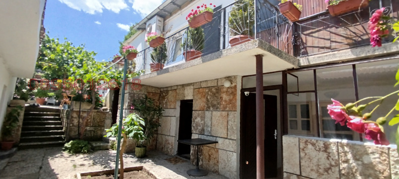 Продава КЪЩА, гр. Балчик, област Добрич