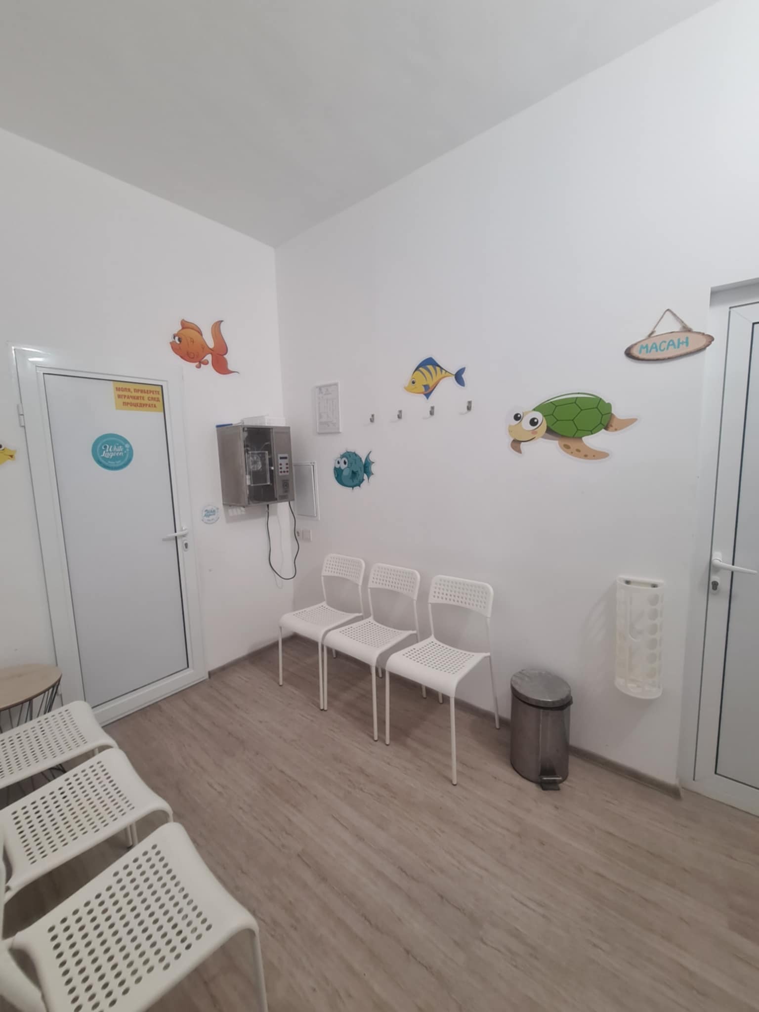 Продава МАГАЗИН, гр. Хасково, Дружба 1, снимка 11 - Магазини - 53967634