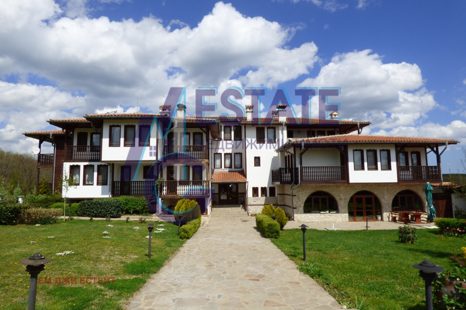 Продава ХОТЕЛ, гр. Приморско, област Бургас, снимка 2 - Хотели - 53672336