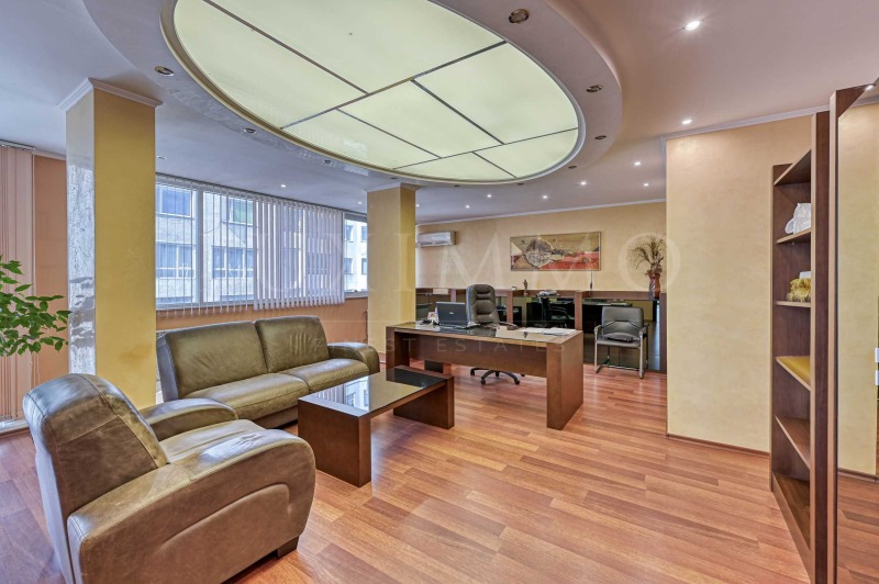 Продава ОФИС в град София, Хиподрума - 344 кв.м / 1 000 000 € » 1 955 830.00 лв., ЛУКСИММО