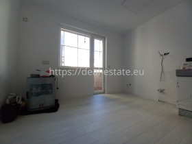 3+ bedroom Idealen tsentar, Blagoevgrad 3