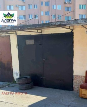 Продажба на гаражи в град Пазарджик - изображение 1 