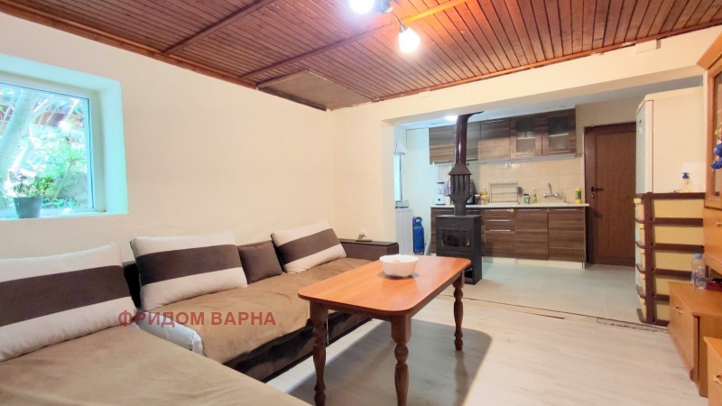 En venta  1 dormitorio Varna , Tsveten kvartal , 60 metros cuadrados | 43095915 - imagen [2]