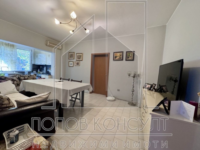 À venda  2 quartos Plovdiv , Kiutchuk Parij , 80 m² | 16425089