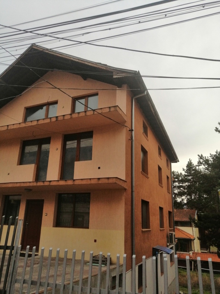 Продава КЪЩА, гр. Велинград, област Пазарджик, снимка 2 - Къщи - 52786073