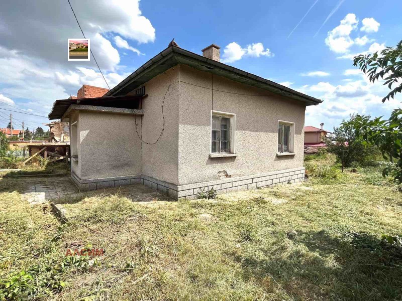 Продава КЪЩА, с. Петърч, област София област, снимка 1 - Къщи - 48135159