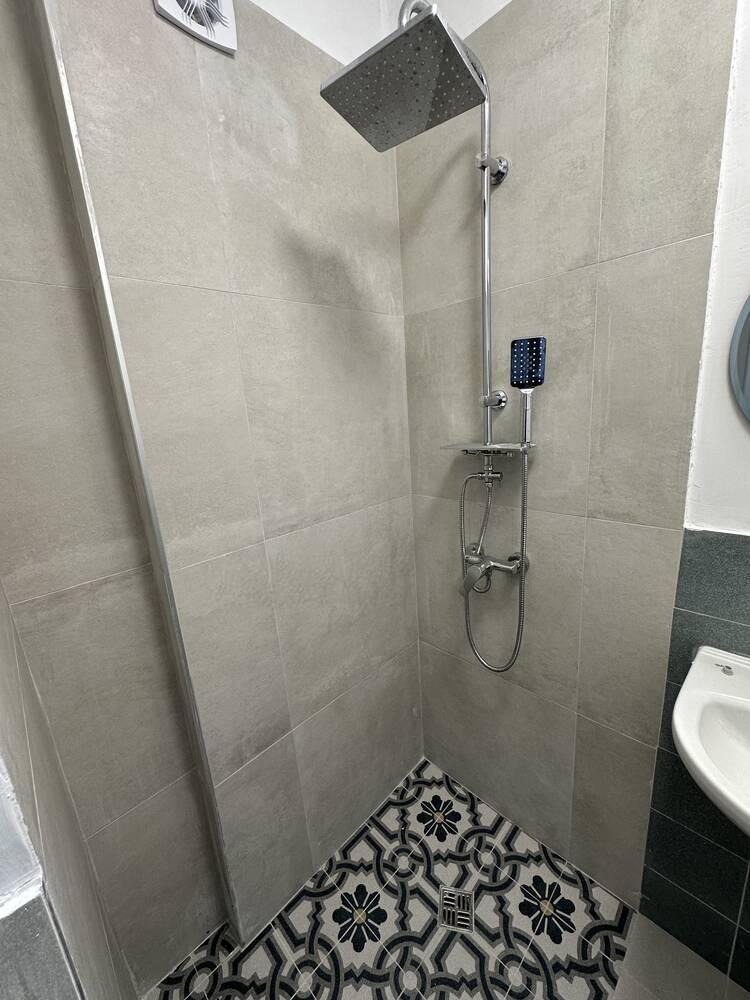 Продава КЪЩА, с. Черни връх, област Бургас, снимка 13 - Къщи - 51364879