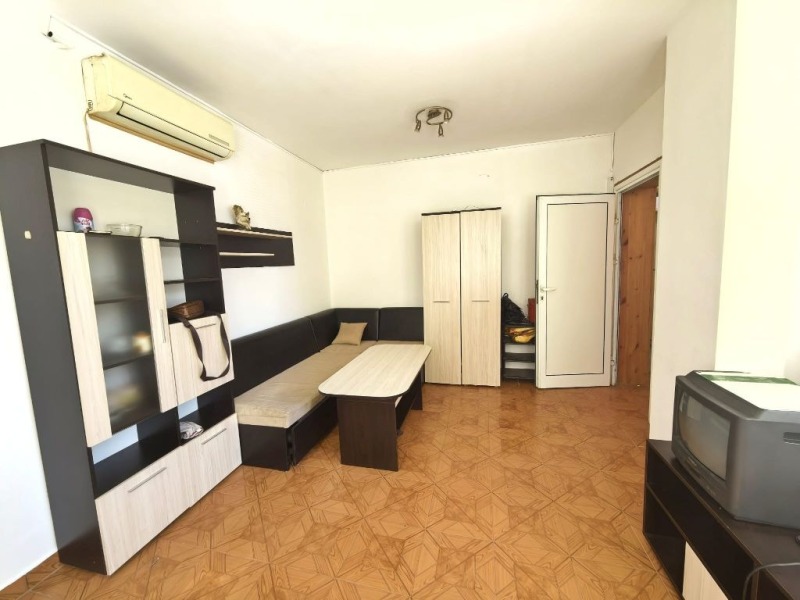 Na prodej  Studio Varna , Vinica , 35 m2 | 68700955