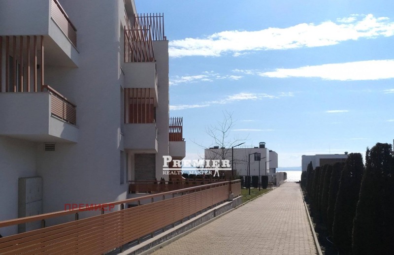 Продава 2-СТАЕН, гр. Бургас, Сарафово, снимка 3 - Апартаменти - 52738533